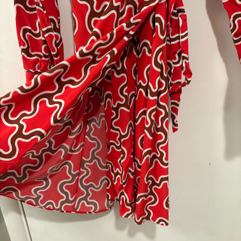 Diane Von Furstenberg Red and White Long Sleeve Dress - Picture 7 of 12